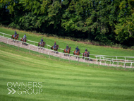 EL130924-18 - Emma Lavelle Stable Visit